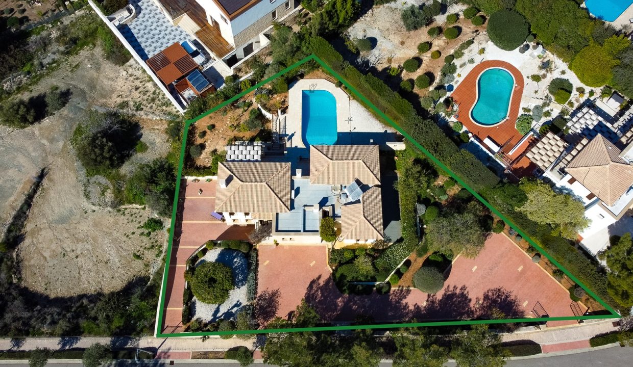 4 Bedroom Sea View Villa For Sale – Eastern Plateau, Aphrodite Hills, Paphos: ID 1026 29- ID 1026 - Comark Estates
