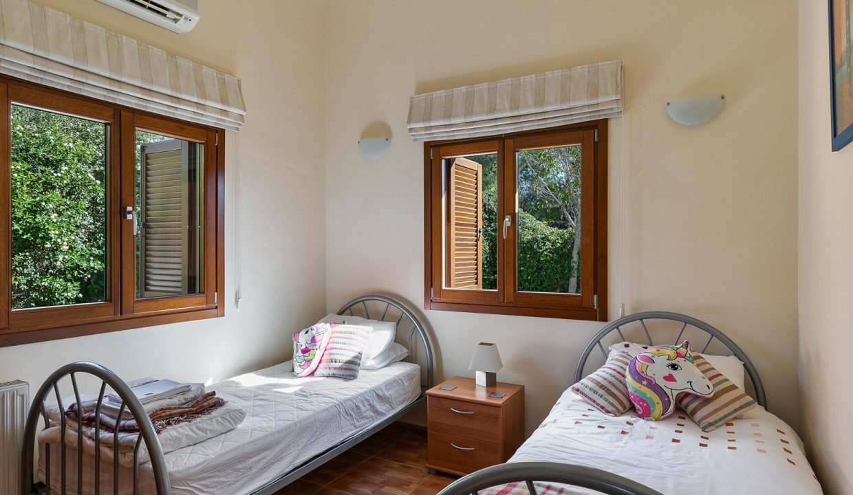 4 Bedroom Sea View Villa For Sale – Eastern Plateau, Aphrodite Hills, Paphos: ID 1026 30 - ID 1026 - Comark Estates