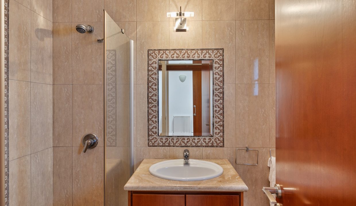 4 Bedroom Sea View Villa For Sale – Eastern Plateau, Aphrodite Hills, Paphos: ID 1026 34 - ID 1026 - Comark Estates