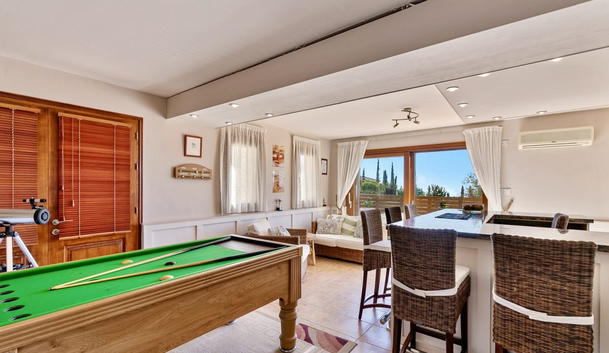 4 Bedroom Sea View Villa For Sale – Eastern Plateau, Aphrodite Hills, Paphos: ID 1026 37 - ID 1026 - Comark Estates