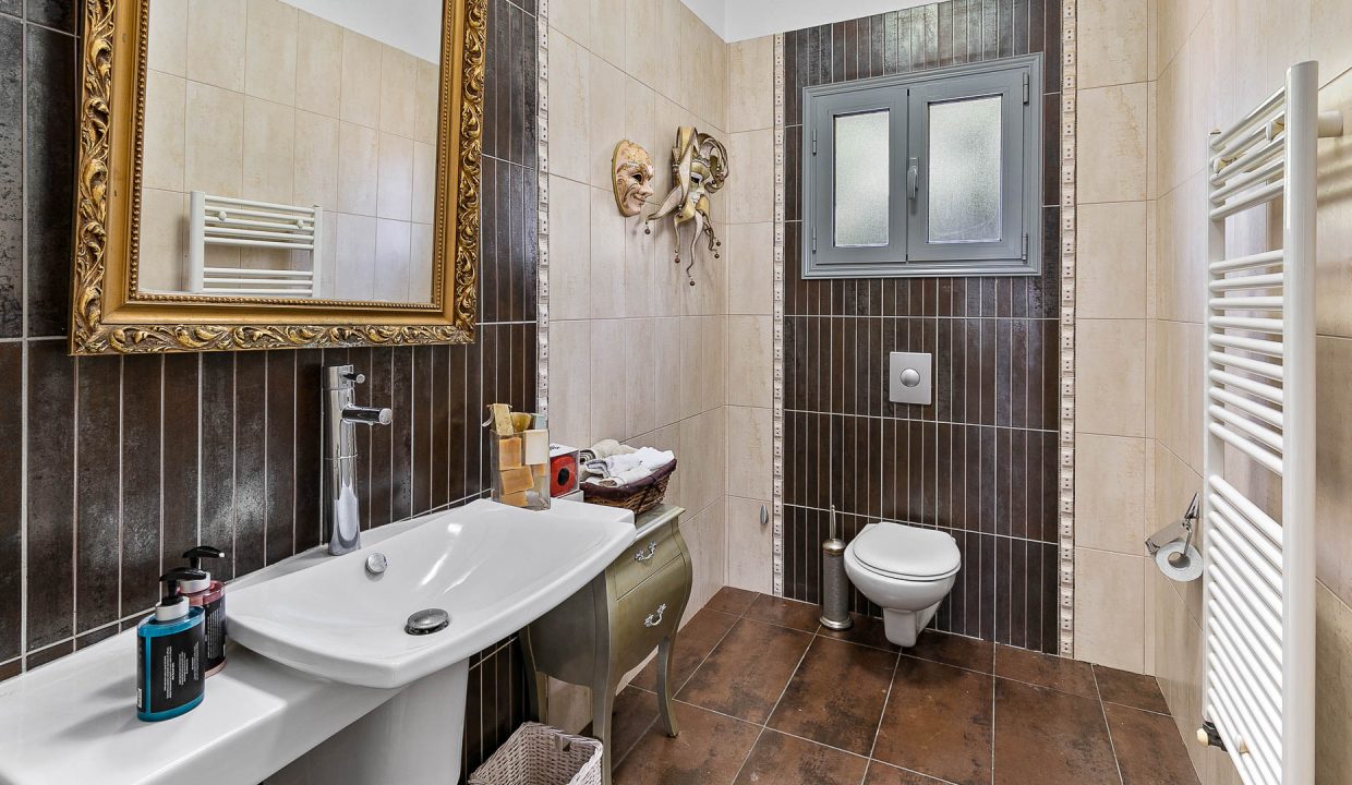 6 Bedroom Villa For Sale - Konia, Paphos: ID 1031 11 - ID 1031 - Comark Estates