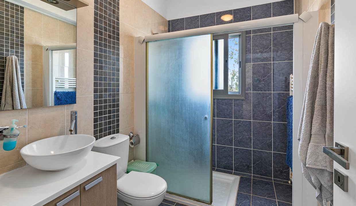 6 Bedroom Villa For Sale - Konia, Paphos: ID 1031 16 - ID 1031 - Comark Estates