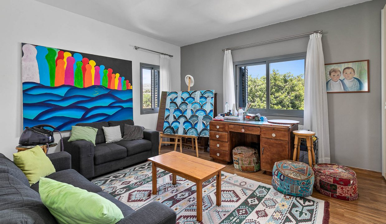 6 Bedroom Villa For Sale - Konia, Paphos: ID 1031 17 - ID 1031 - Comark Estates