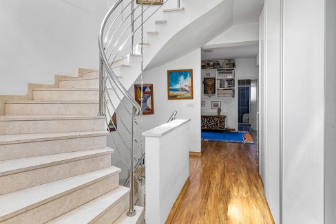 6 Bedroom Villa For Sale - Konia, Paphos: ID 1031 22 - ID 1031 - Comark Estates