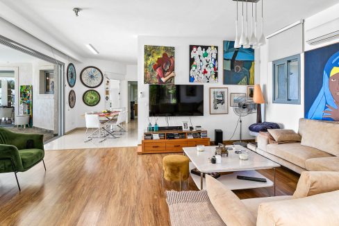 6 Bedroom Villa For Sale - Konia, Paphos: ID 1031 30 - ID 1031 - Comark Estates