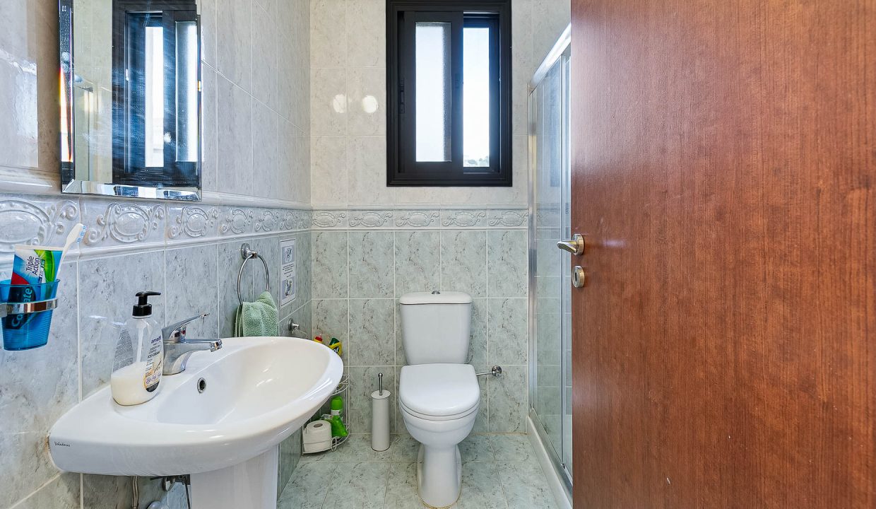 2 Bedroom Apartment For Sale - Pissouri, Pissouri Village, Limaasol: ID 1037 11 - ID 1037 - Comark Estates