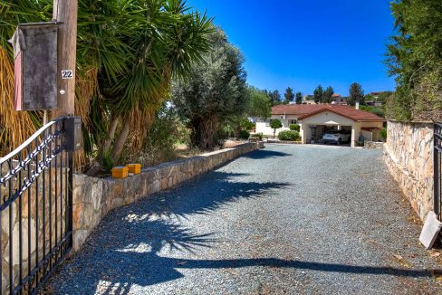 3 Bedroom Bungalow For Sale - Prastio Village, Limassol: ID 1049 39 - ID 1049 - Comark Estates