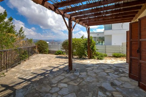 2 Bedroom Villa For Sale - Pissouri, Pissouri Village, Limassol: ID 1039 17 - ID 1039 - Comark Estates