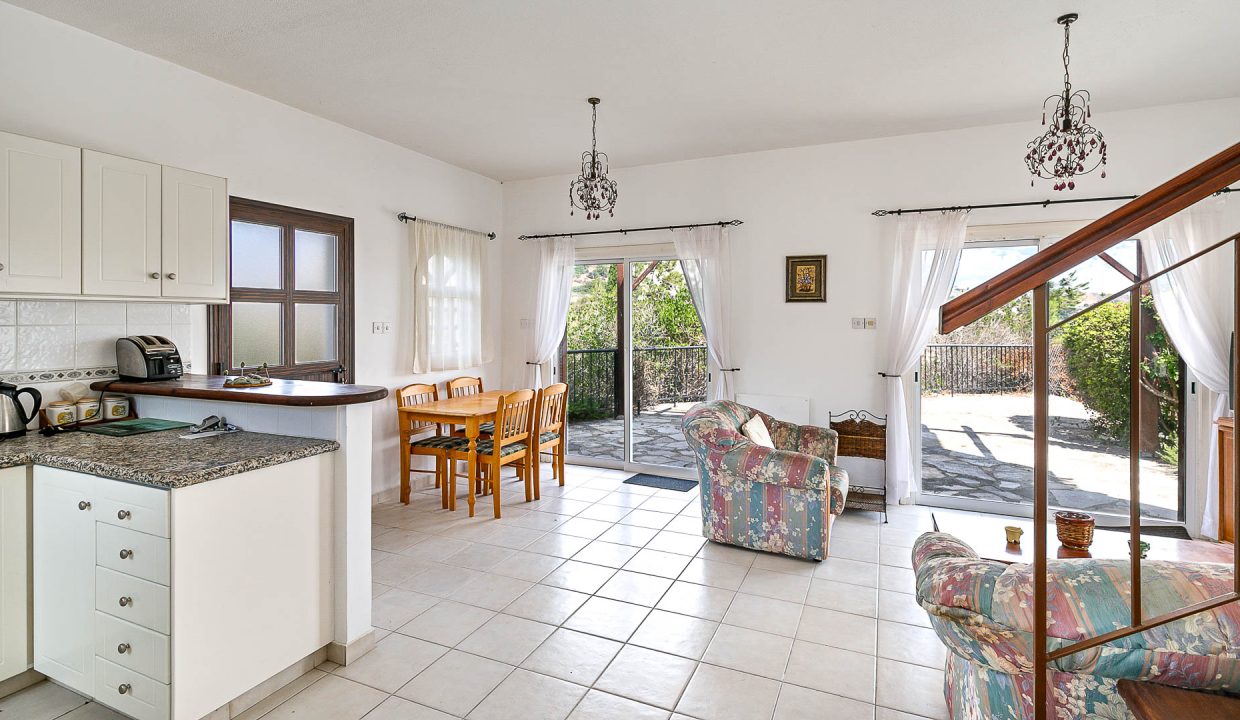 2 Bedroom Villa For Sale - Pissouri, Pissouri Village, Limassol: ID 1039 02 - ID 1039 - Comark Estates