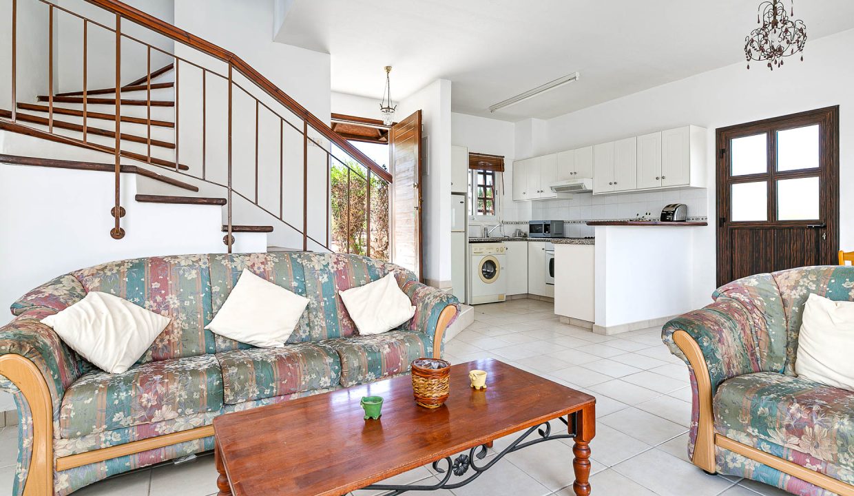 2 Bedroom Villa For Sale - Pissouri, Pissouri Village, Limassol: ID 1039 07 - ID 1039 - Comark Estates