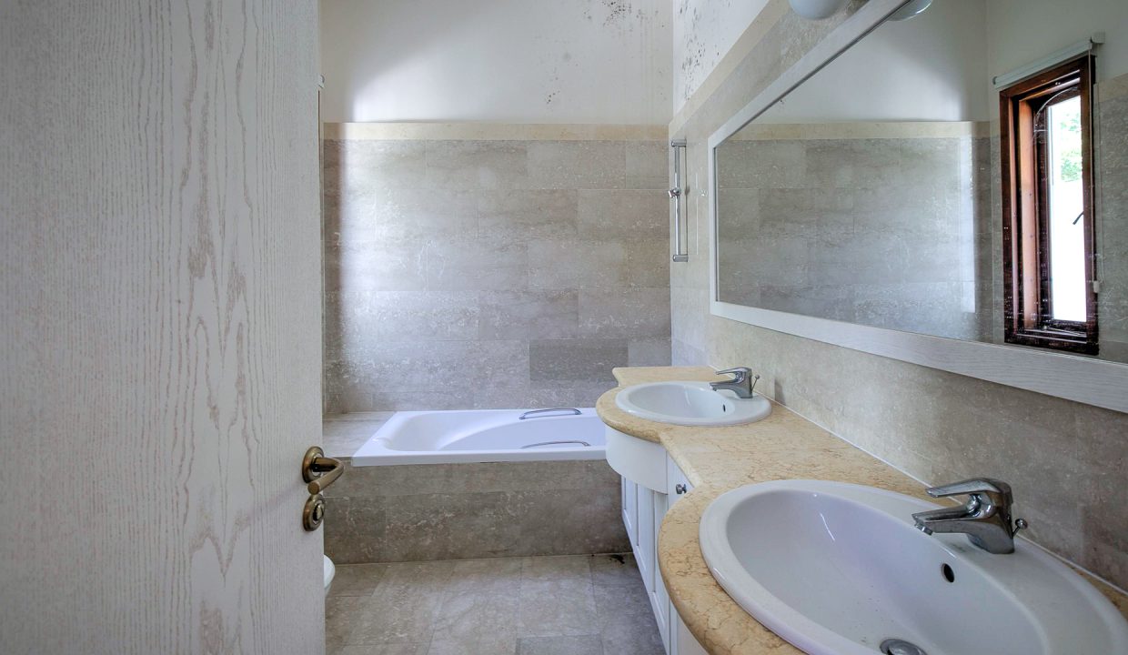 3 Bedroom Villa For Sale – Eastern Plateau, Aphrodite Hills, Paphos: ID 1053 06 – ID 1053 - Comark Estates