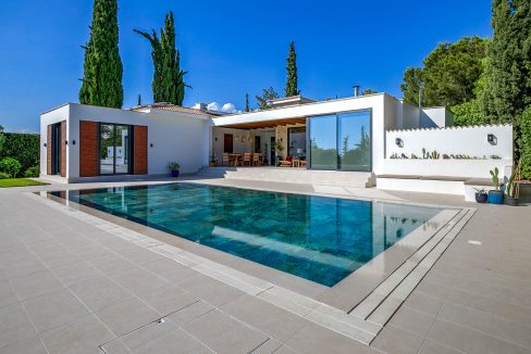 4 Bedroom Villa For Sale - Eastern Plateau, Aphrodite Hills, Paphos: ID 1057 59 – ID 1057 - Comark Estates