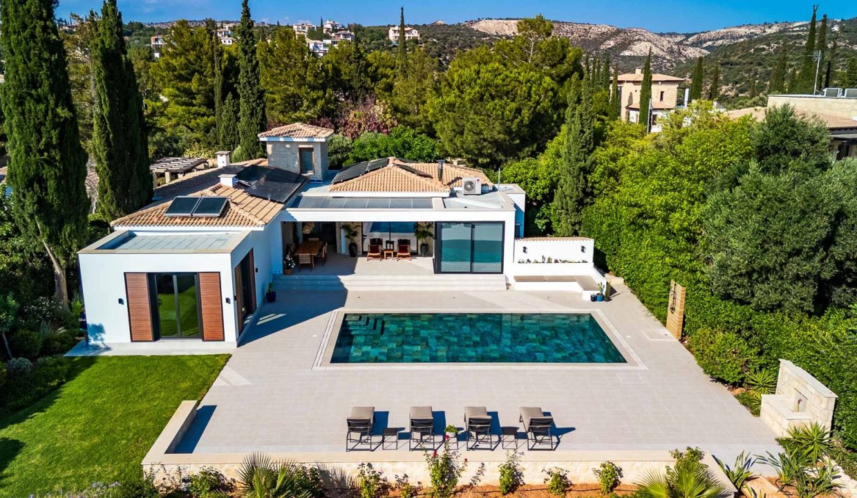 4 Bedroom Villa For Sale - Eastern Plateau, Aphrodite Hills, Paphos: ID 1057 65 – ID 1057 - Comark Estates