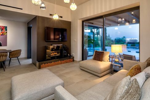 4 Bedroom Villa For Sale - Eastern Plateau, Aphrodite Hills, Paphos: ID 1057 73 – ID 1057 - Comark Estates