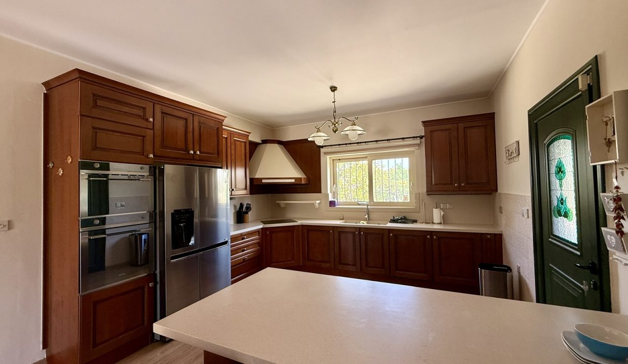 4 Bedroom Villa – Secret Valley/Venus Rock, Kouklia, Paphos: ID 1060 16 – ID 1060 - Comark Estates
