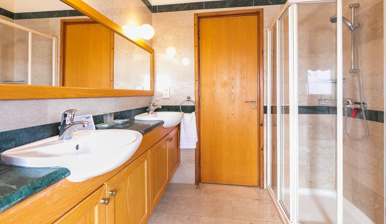 2 Bedroom Villa For Sale – Eastern Plateau, Aphrodite Hills, Paphos: ID 1032 17 - ID 1032 - Comark Estates