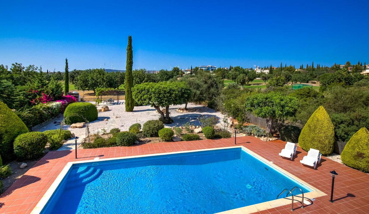 2 Bedroom Villa For Sale – Eastern Plateau, Aphrodite Hills, Paphos: ID 1032 21 - ID 1032 - Comark Estates