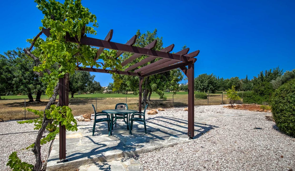 2 Bedroom Villa For Sale – Eastern Plateau, Aphrodite Hills, Paphos: ID 1032 28 - ID 1032 - Comark Estates