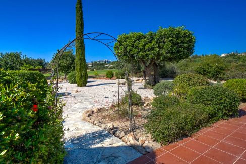 2 Bedroom Villa For Sale – Eastern Plateau, Aphrodite Hills, Paphos: ID 1032 34 - ID 1032 - Comark Estates