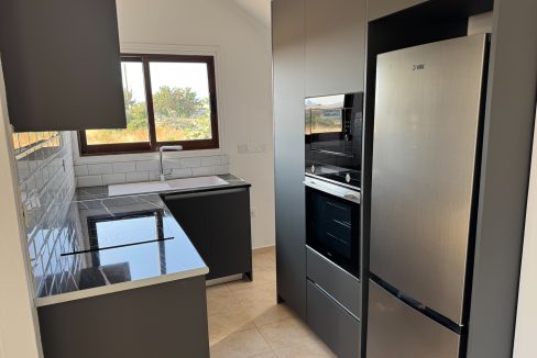 2 Bedroom Villa - Long Term Rental, Secret Valley/Venus Rock, Kouklia, Paphos: 1051 05 - ID 1051 - Comark Estates