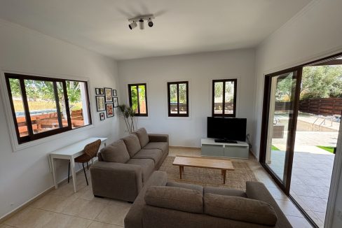 2 Bedroom Villa - Long Term Rental, Secret Valley/Venus Rock, Kouklia, Paphos: 1051 03 - ID 1051 - Comark Estates