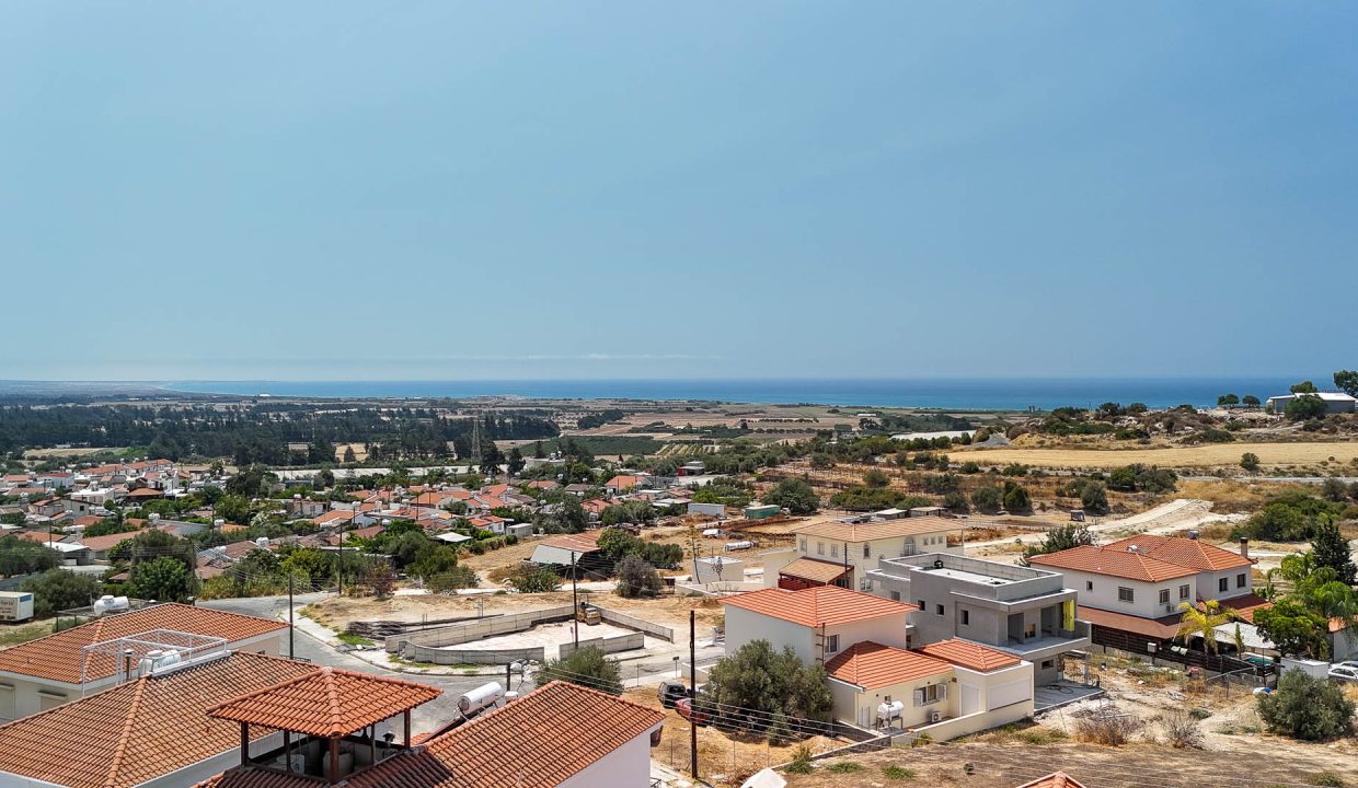 5 Bedroom Villa For Sale - Episkopi, Episkopi Village, Limassol: ID 1077 39 - ID 1077 - Comark Estates
