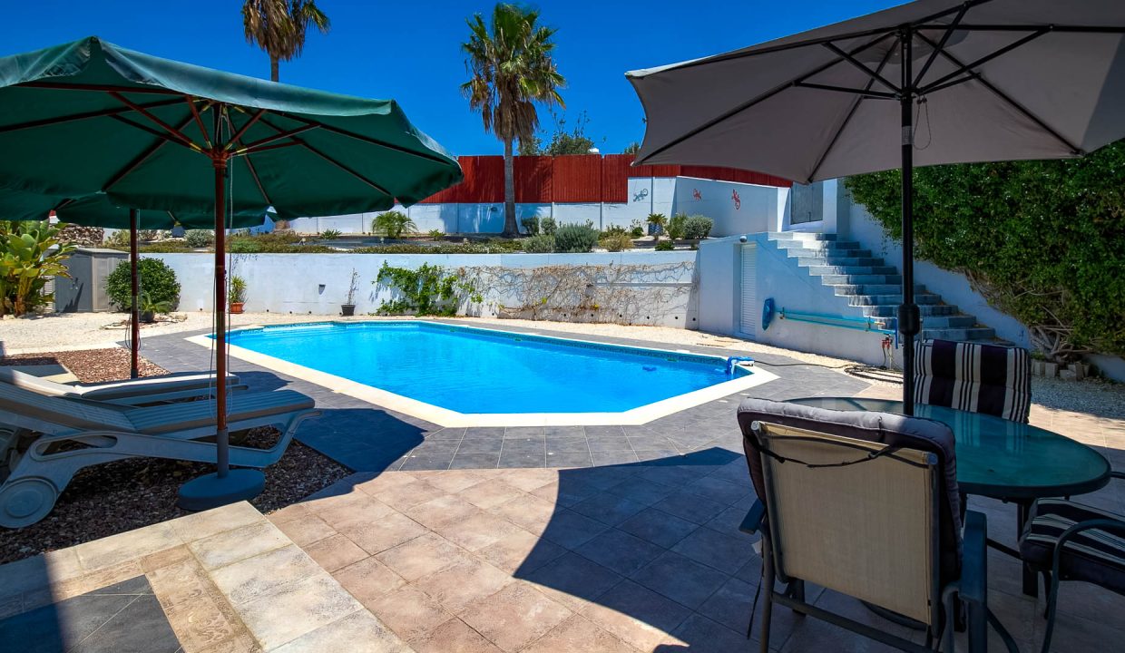 5 Bedroom Villa For Sale - Episkopi, Episkopi Village, Limassol: ID 1077 33 - ID 1077 - Comark Estates