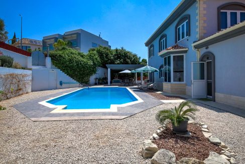 5 Bedroom Villa For Sale - Episkopi, Episkopi Village, Limassol: ID 1077 37 - ID 1077 - Comark Estates