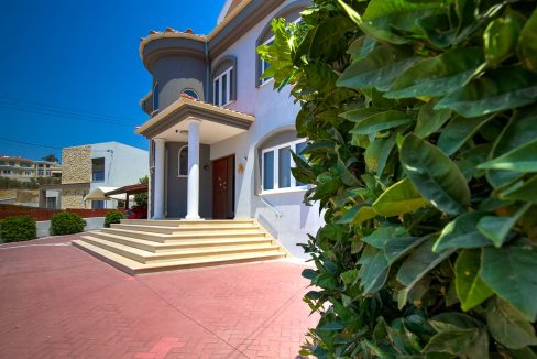 5 Bedroom Villa For Sale - Episkopi, Episkopi Village, Limassol: ID 1077 04 - ID 1077 - Comark Estates