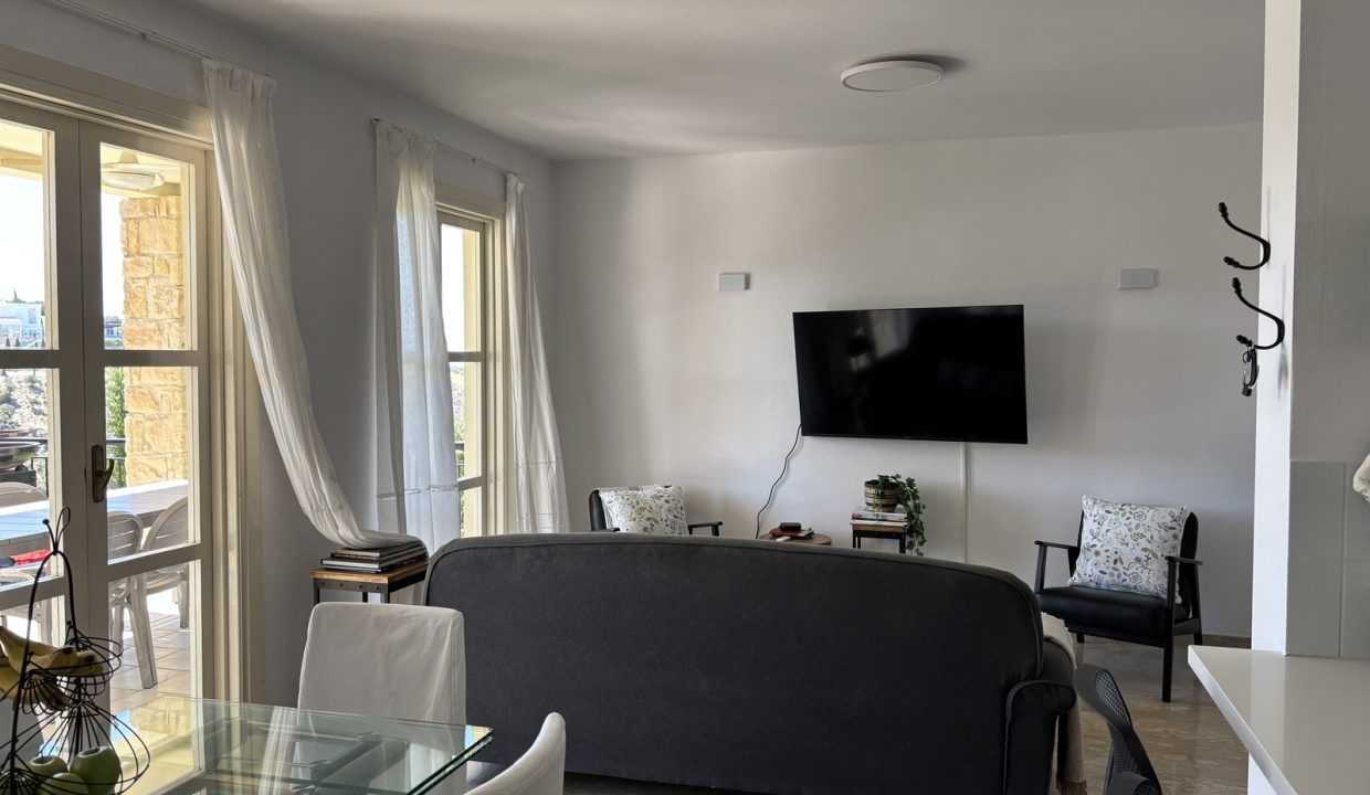 2 Bedroom Apartment - Long Term Rental, Adonis Village, Aphrodite Hills, Paphos: ID 1065 12 – ID 1065 - Comark Estates