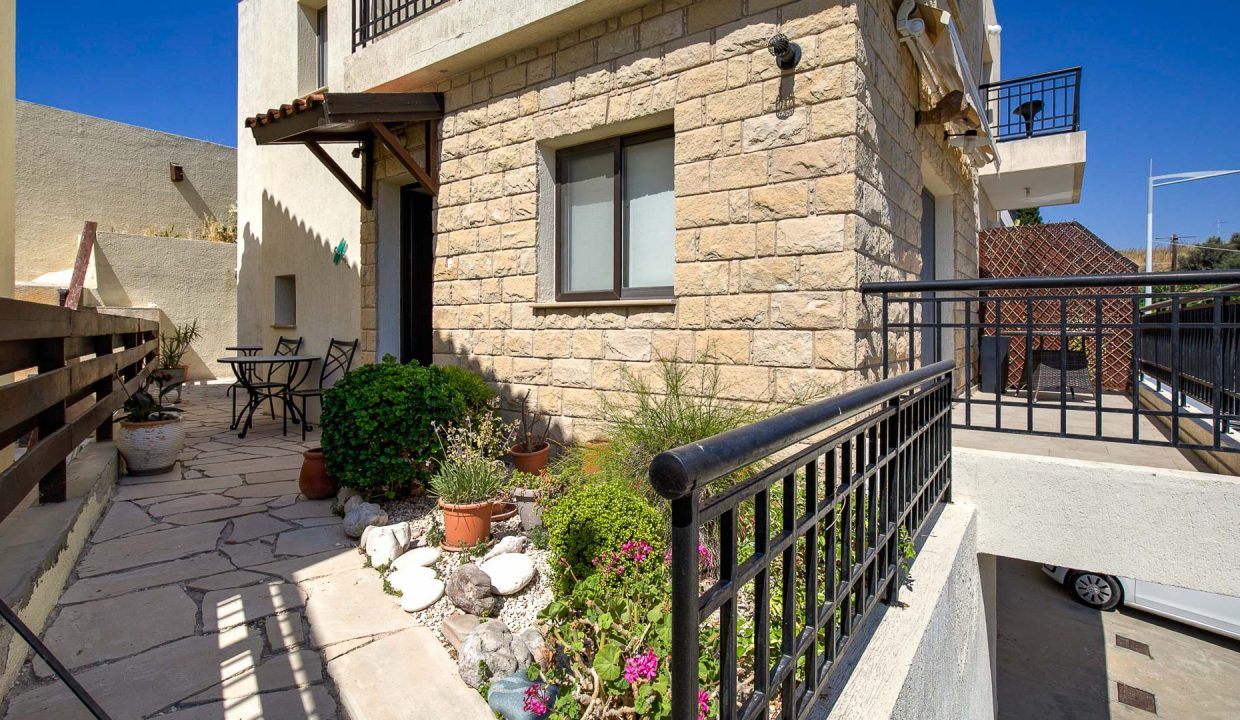 2 Bedroom Townhouse For Sale - Kouklia Village, Paphos: ID 1062 02 - ID 1062 - Comark Estates
