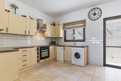 2 Bedroom Townhouse For Sale - Kouklia Village, Paphos: ID 1062 12 - ID 1062 - Comark Estates