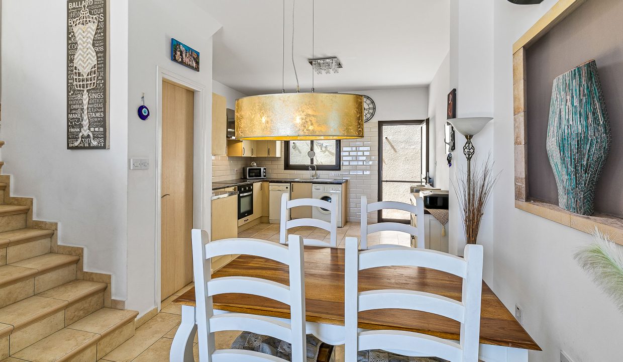 2 Bedroom Townhouse For Sale - Kouklia Village, Paphos: ID 1062 15 - ID 1062 - Comark Estates