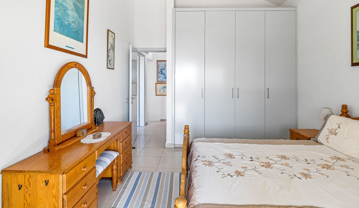 2 Bedroom Bungalow For Sale - Pissouri, Pissouri Bay, Limassol: ID 1067 11 - ID 1067 - Comark Estates