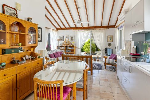 2 Bedroom Bungalow For Sale - Pissouri, Pissouri Bay, Limassol: ID 1067 06 - ID 1067 - Comark Estates