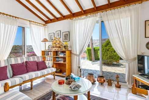 2 Bedroom Bungalow For Sale - Pissouri, Pissouri Bay, Limassol: ID 1067 08 - ID 1067 - Comark Estates