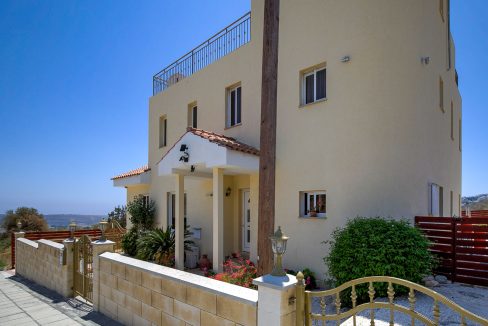 3 Bedroom Villa For Sale - Pissouri, Pissouri Village, Limassol: ID 1068 33 - ID 1068 - Comark Estates