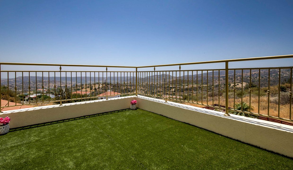 3 Bedroom Villa For Sale - Pissouri, Pissouri Village, Limassol: ID 1068 23 - ID 1068 - Comark Estates