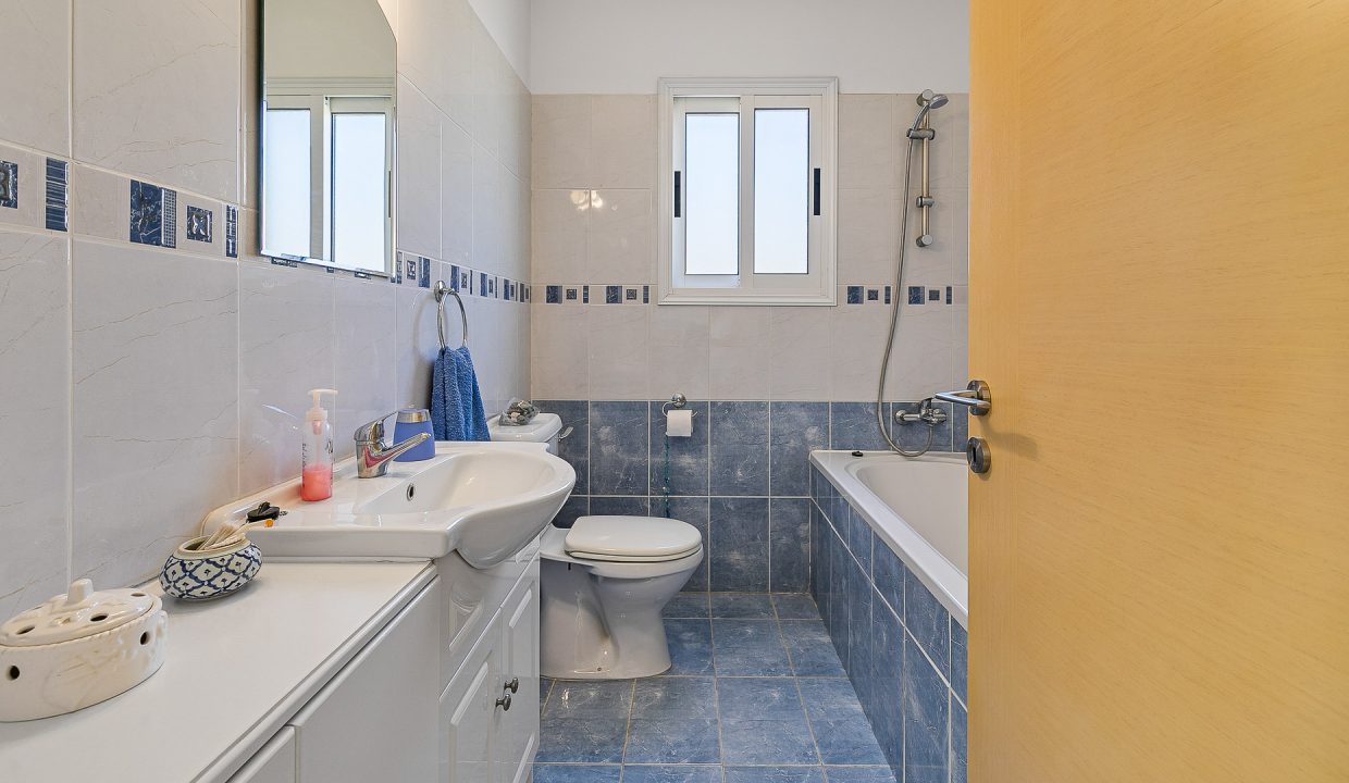 3 Bedroom Villa For Sale - Pissouri, Pissouri Village, Limassol: ID 1068 27 - ID 1068 - Comark Estates