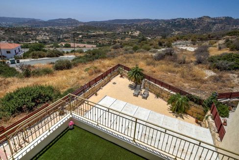 3 Bedroom Villa For Sale - Pissouri, Pissouri Village, Limassol: ID 1068 31 - ID 1068 - Comark Estates