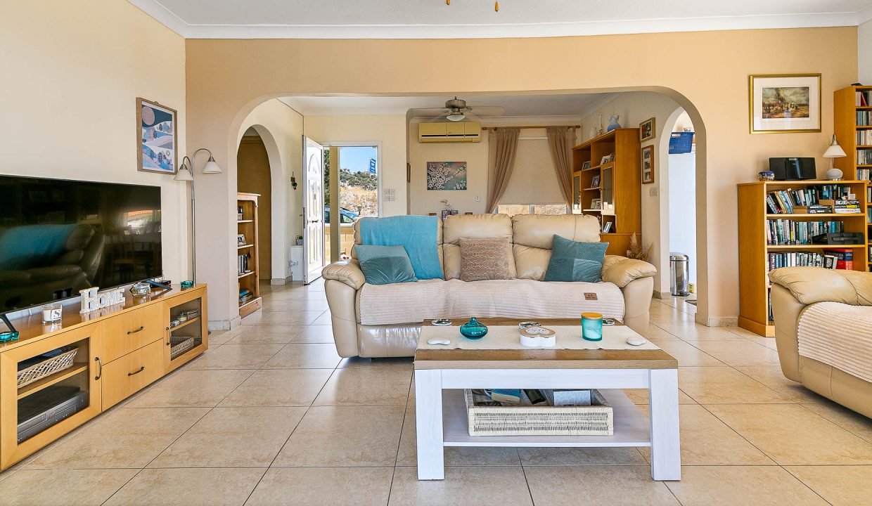 3 Bedroom Villa For Sale - Pissouri, Pissouri Village, Limassol: ID 1068 03 - ID 1068 - Comark Estates