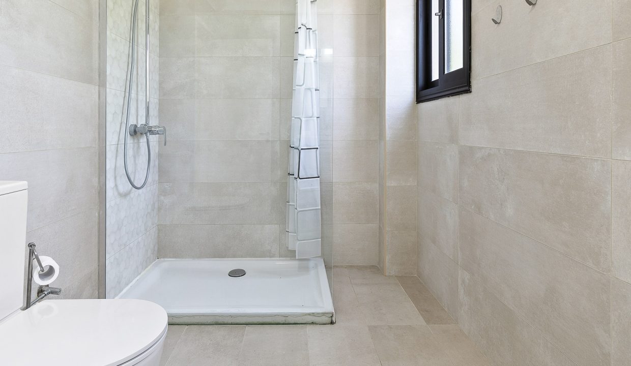 4 Bedroom Villa For Sale - Secret Valley/Venus Rock, Kouklia, Paphos: ID 1046 17 - ID 1046 - Comark Estates