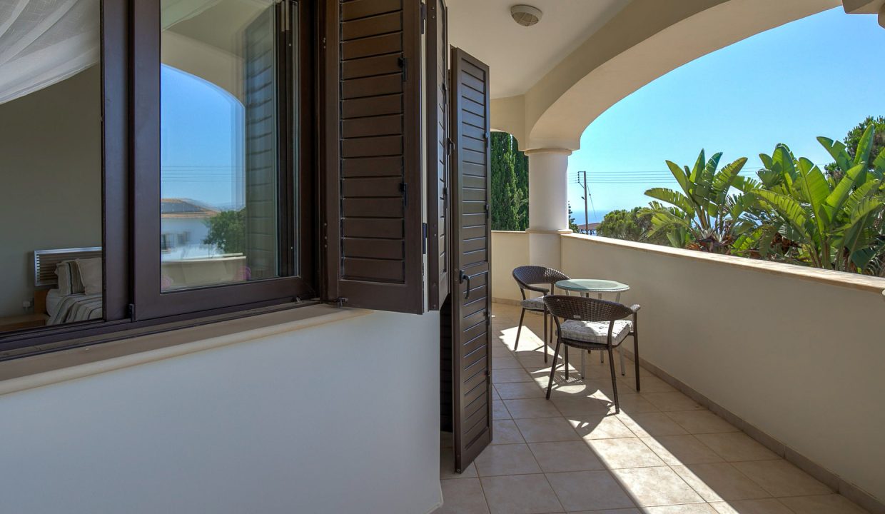 4 Bedroom Villa For Sale - Secret Valley/Venus Rock, Kouklia, Paphos: ID 1046 29 - ID 1046 - Comark Estates