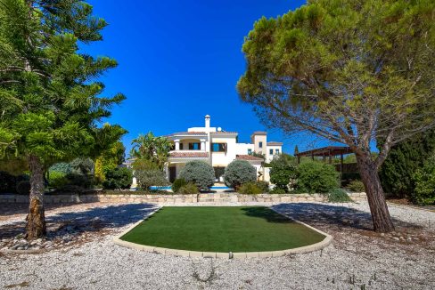 4 Bedroom Villa For Sale - Secret Valley/Venus Rock, Kouklia, Paphos: ID 1046 38 - ID 1046 - Comark Estates