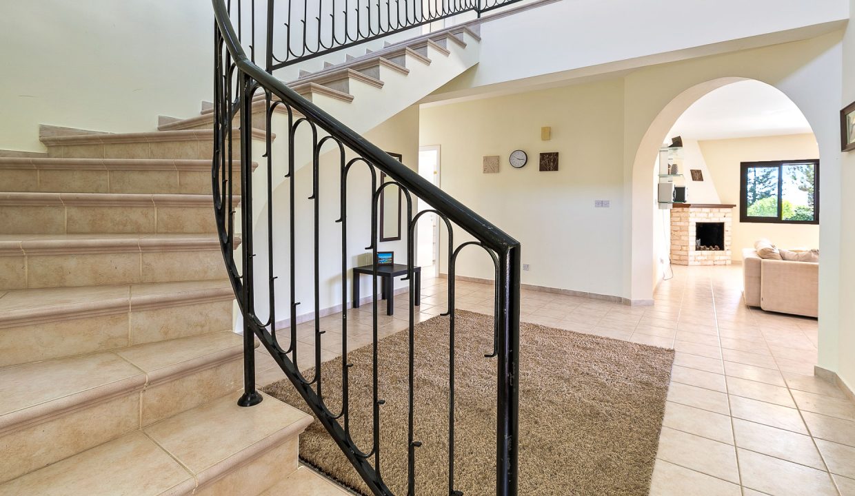 4 Bedroom Villa For Sale - Secret Valley/Venus Rock, Kouklia, Paphos: ID 1046 04 - ID 1046 - Comark Estates