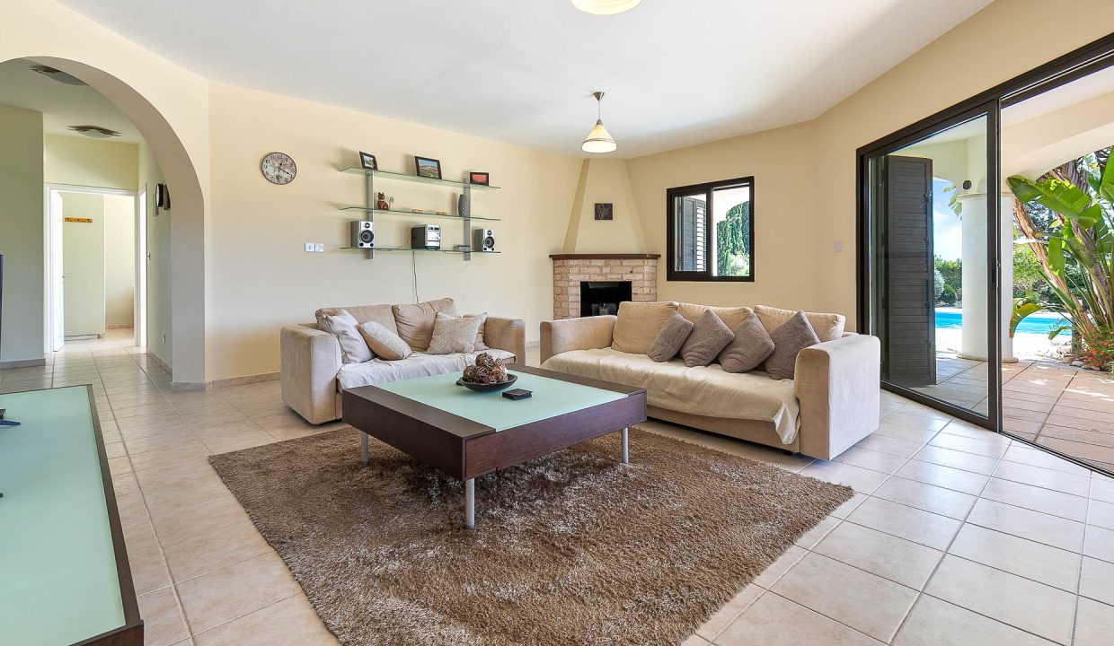 4 Bedroom Villa For Sale - Secret Valley/Venus Rock, Kouklia, Paphos: ID 1046 06 - ID 1046 - Comark Estates