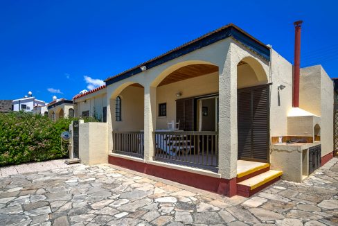 2 Bedroom Bungalow For Sale - Pissouri, Pissouri Bay, Limassol: ID 1087 13 - ID 1087 - Comark Estates