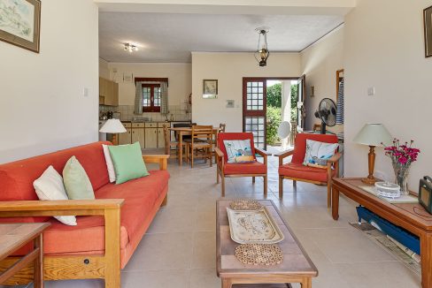 2 Bedroom Bungalow For Sale - Pissouri, Pissouri Bay, Limassol: ID 1087 05 - ID 1087 - Comark Estates
