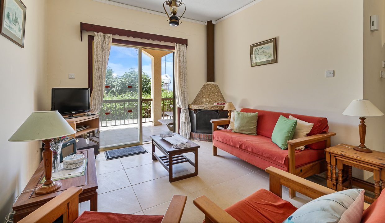 2 Bedroom Bungalow For Sale - Pissouri, Pissouri Bay, Limassol: ID 1087 06 - ID 1087 - Comark Estates