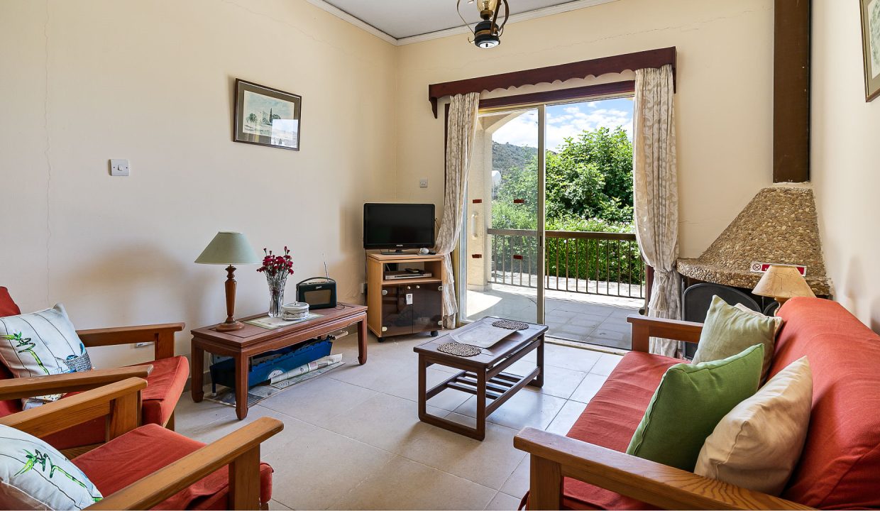 2 Bedroom Bungalow For Sale - Pissouri, Pissouri Bay, Limassol: ID 1087 07 - ID 1087 - Comark Estates